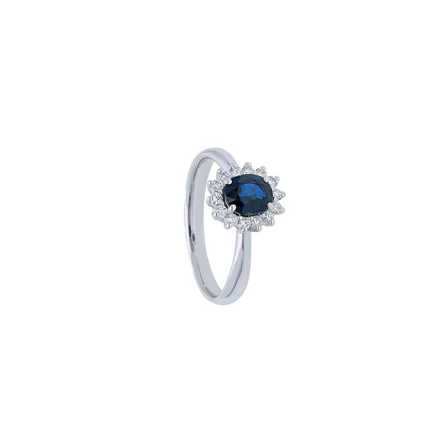 ANELLO ORO BIANCO 18 KT - ZAFFIRO TAGLIO OVALE 0.8 KT E DIAMANTI 0.2 KT - SONGA LJ