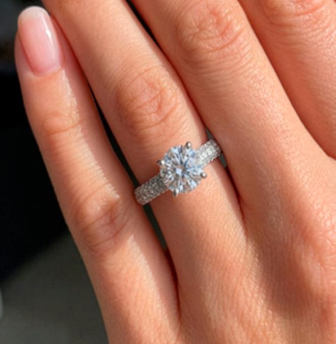 ANELLO SOLITARIO - GR 4.20 - VSG GAMBO 0.39 + 0.61 G VS2 CERTIFICATO - GIORGIO VISCONTI