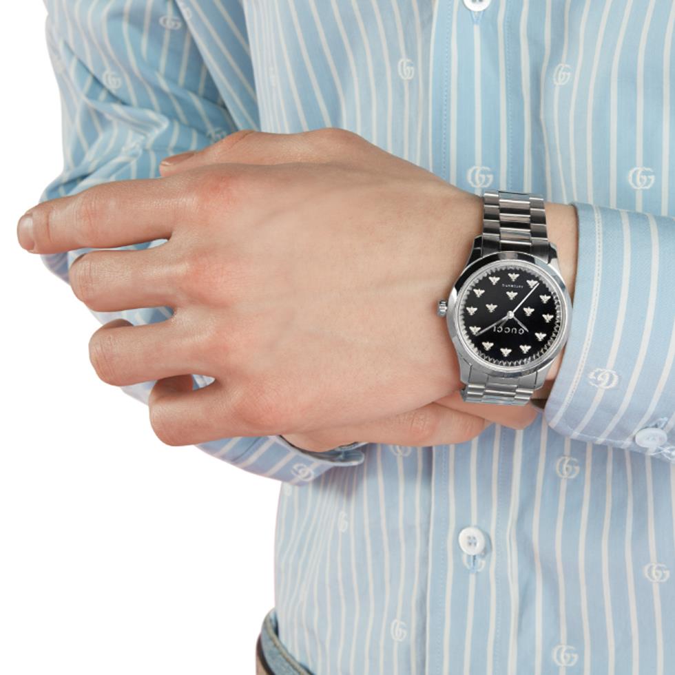G-TIMELESS - Cassa in acciaio, quadrante in onice nero con api, bracciale in acciaio - GUCCI TIMEPIECES