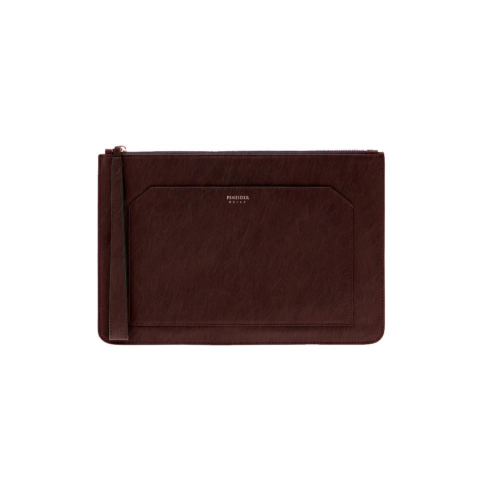 DAILY 23 POUCH MEDIO PELLE BOTTALATA COLORE TESSTA DI MORO - PINEIDER 1774